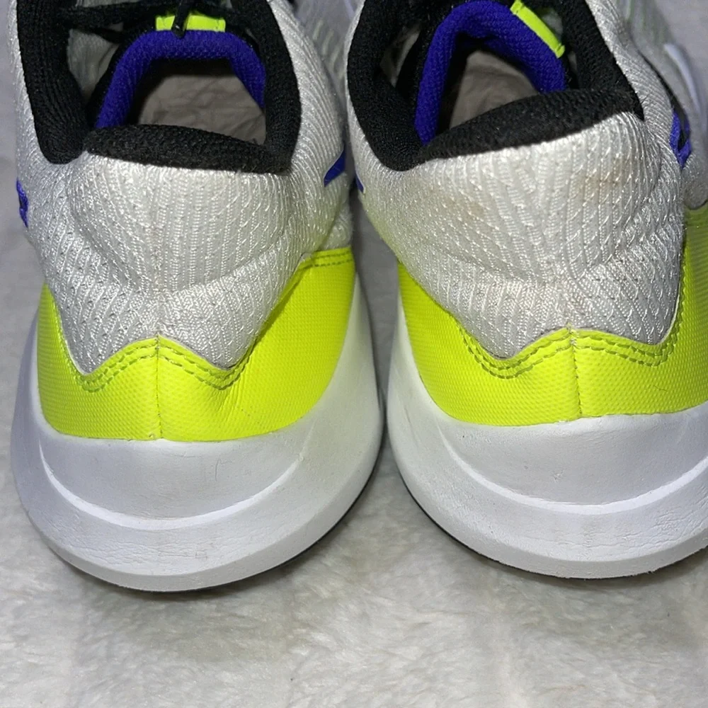 Nike Precision 5